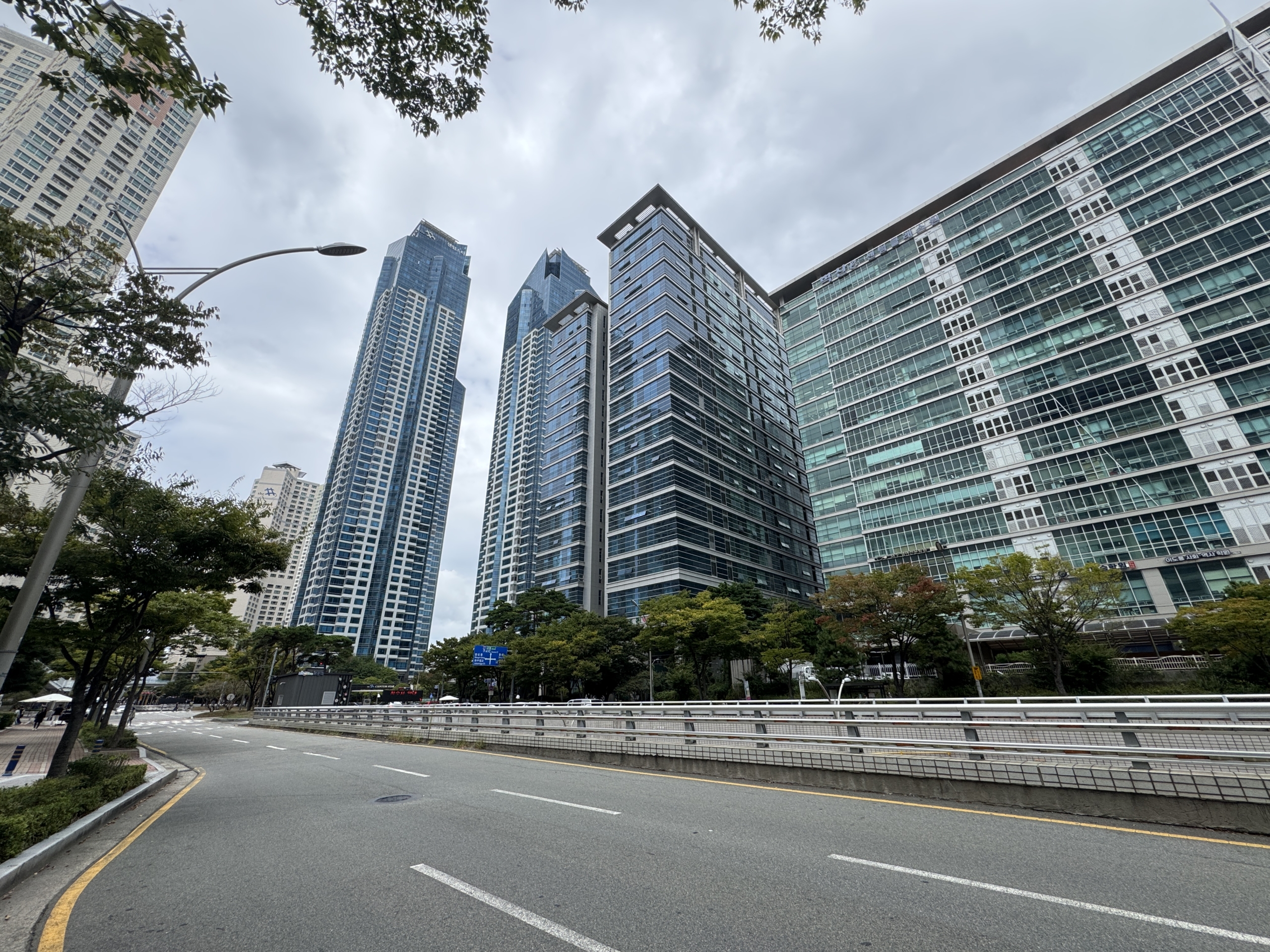 MOVENA Office BUSAN Centum IS Tower 1901